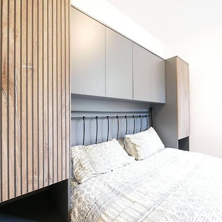 Newly Refurbished 2 Bed Apartment In Paddington London Ngoại thất bức ảnh