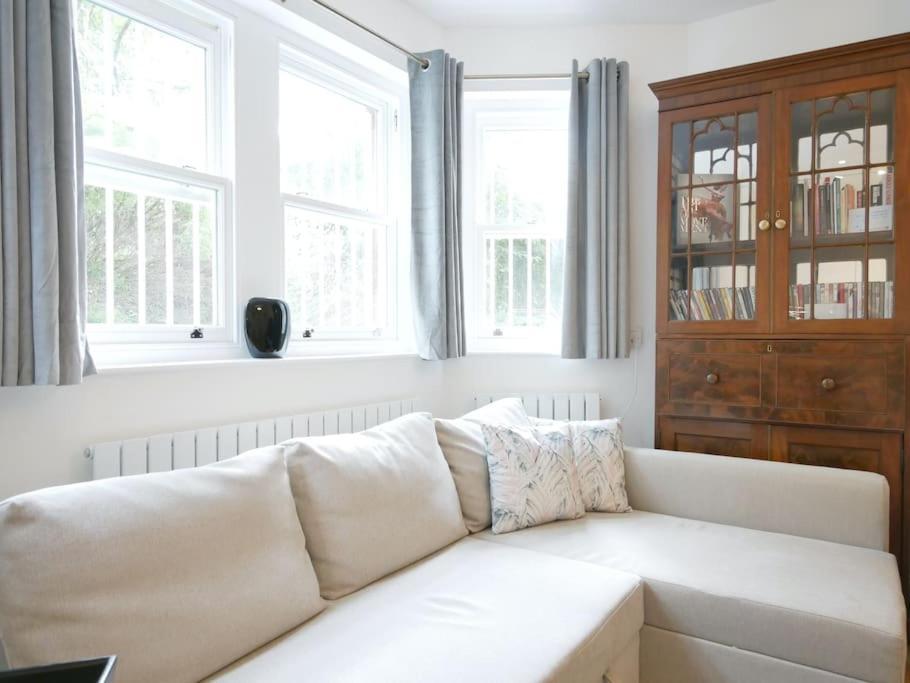 Newly Refurbished 2 Bed Apartment In Paddington London Ngoại thất bức ảnh