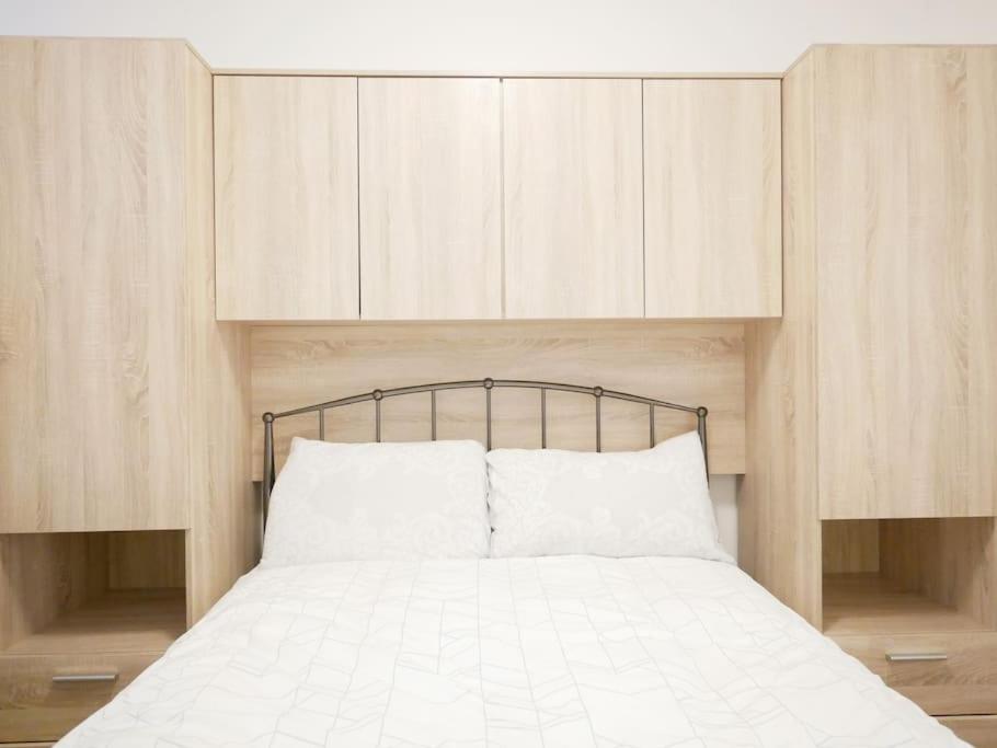 Newly Refurbished 2 Bed Apartment In Paddington London Ngoại thất bức ảnh